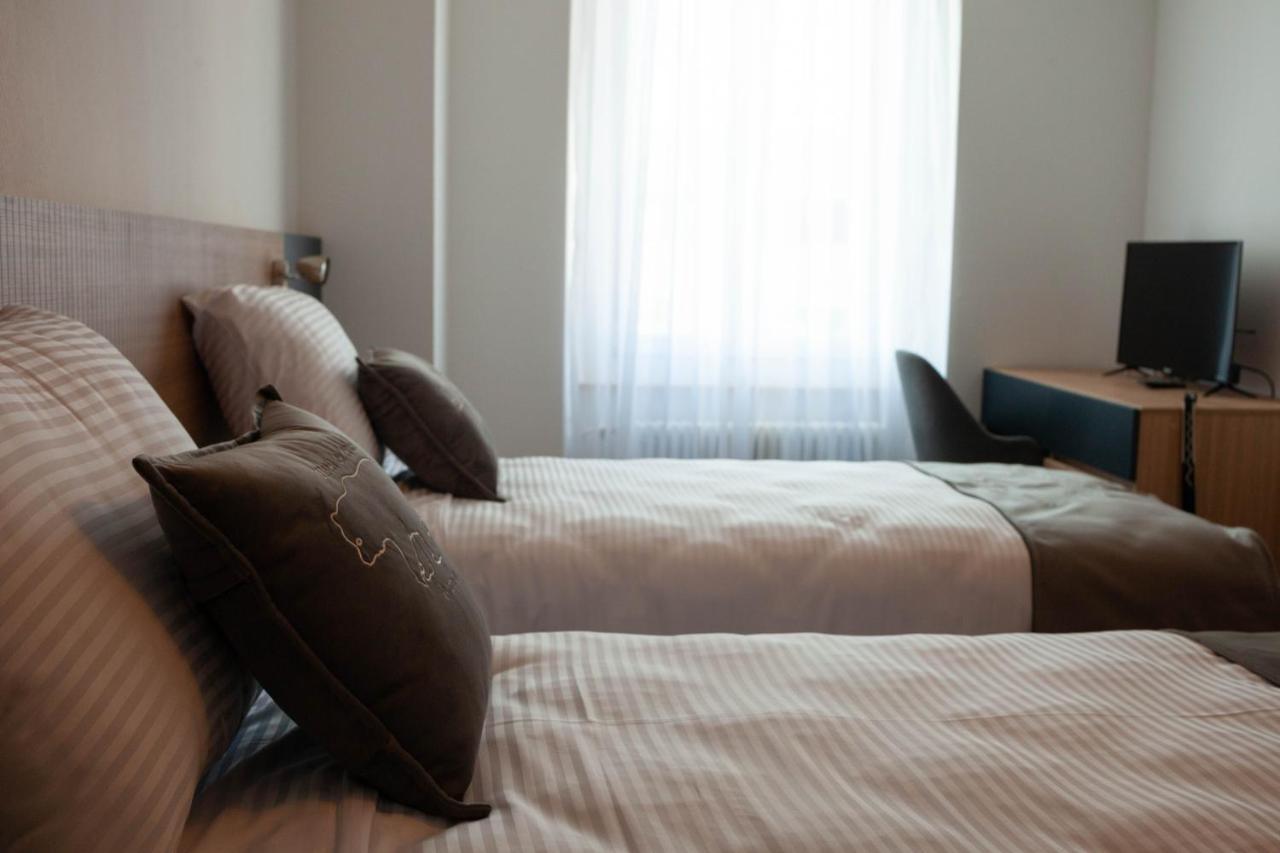 Hotel De L'Ours Courroux Ngoại thất bức ảnh
